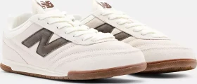 New Balance RC42 sea salt/dark mushroom/gum