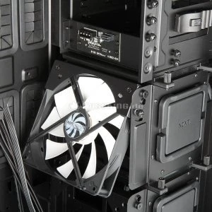 NZXT Switch 810 mattschwarz, Acrylfenster