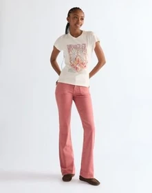 Wrangler Flare Jeans washed red (Damen)