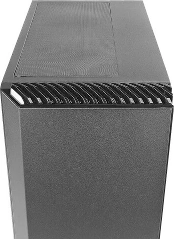 Antec P82 Flow, schwarz, Glasfenster