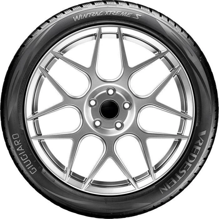 Vredestein Wintrac xtreme S 215/55 R16 93H