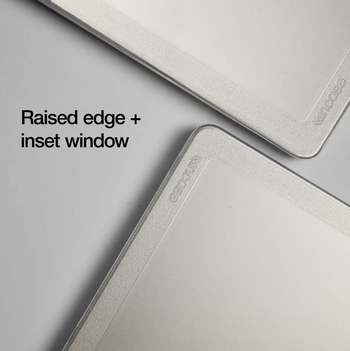 Incase Edge Hardshell with Makrolon für Apple MacBook Pro 16", farblos