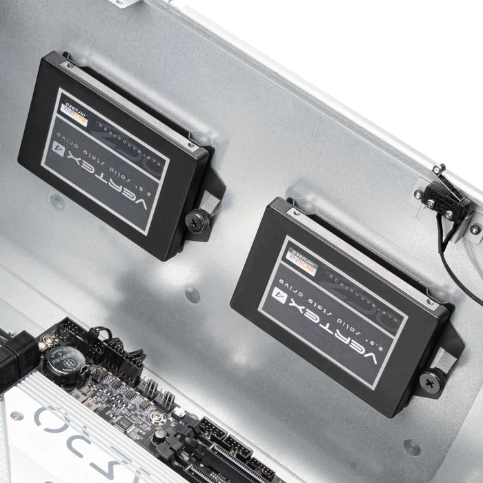 SilverStone RM52, schwarz, 5HE, ATX