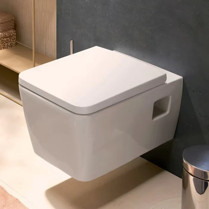 Hansgrohe EluPura Original Q Wand WC 540 AquaChannel Flush