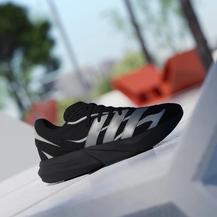 adidas Lightstride core black/matte silver/off white (Damen)