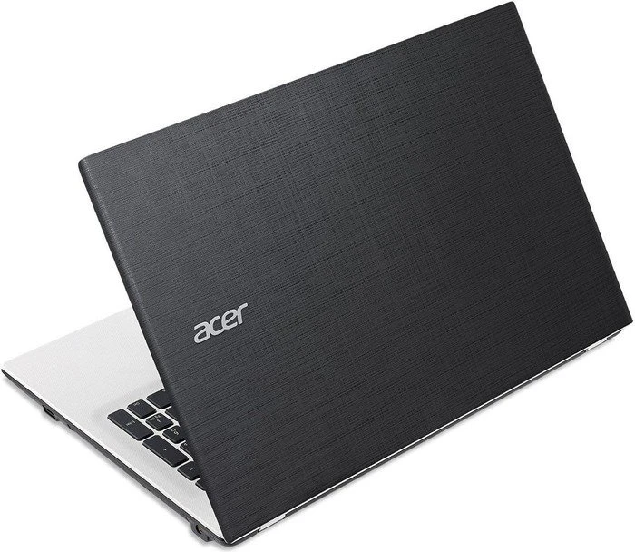 Acer Aspire E5-574G-50XY, weiß, Core i5-6200U, 4GB RAM, 500GB HDD, GeForce 920M, DE
