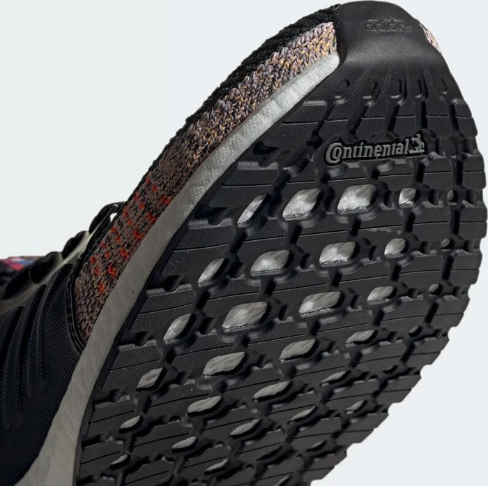 adidas Ultraboost 19 core black/crystal white/solar orange (Damen)