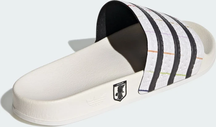 adidas Trefoil off white/core black