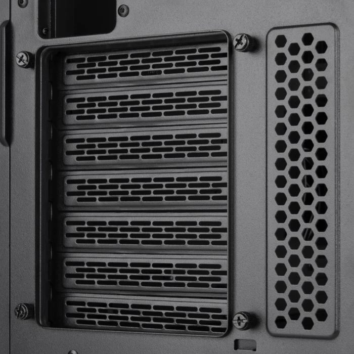 SilverStone Fara 511Z, schwarz, Glasfenster