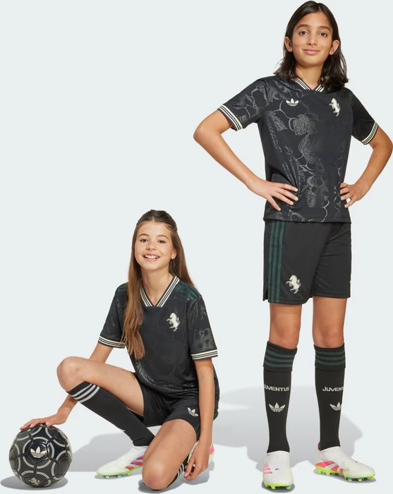 adidas Juventus Turin 2025/2026 Ausweichshorts (Junior)
