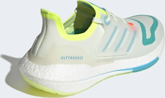 adidas Ultraboost 22 white tint/sky rush/mint rush (Herren)