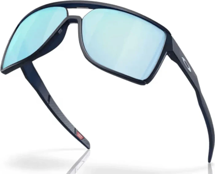 Oakley Castel