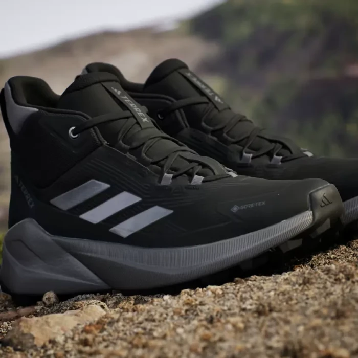 adidas Terrex Trailmaker 2.0 Mid GTX core black/carbon/grey four (Damen)