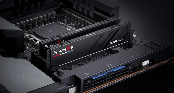 G.Skill Flare X5 schwarz UDIMM 32GB Kit, DDR5-6000, CL32-38-38-96