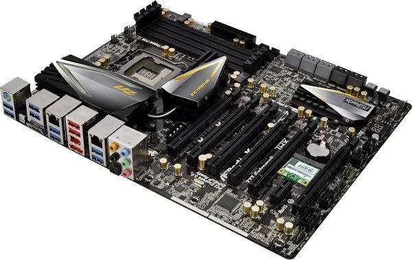 ASRock Z77 Extreme9 (Intel 1155)