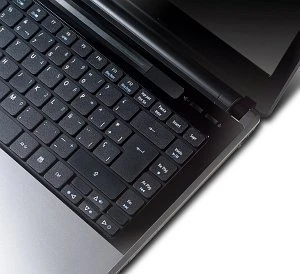 Acer Aspire TimelineX 4820TG-482G50Mnss, Core i5-480M, 2GB RAM, 500GB HDD, Mobility Radeon HD 5650, PL