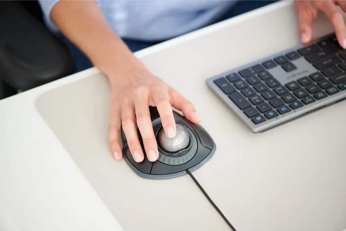 Kensington KB535 EQ Rechargeable Multi-Device Keyboard, Space Grey, USB/Bluetooth, UK