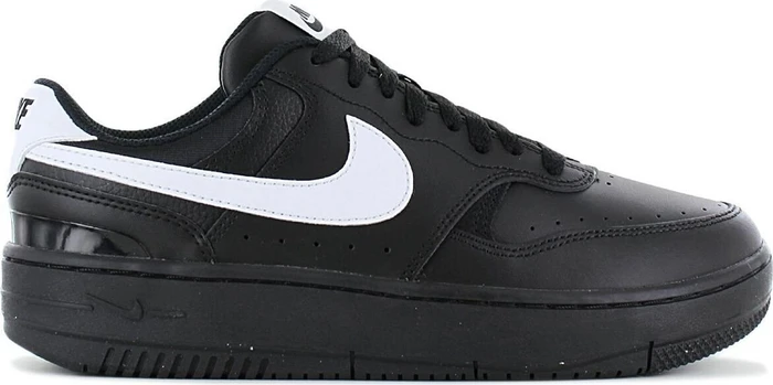 Nike Gamma Force schwarz/weiß (Damen)