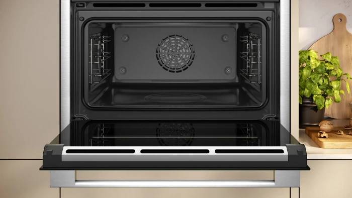 Neff N90 C24FS31N0 Backofen mit Dampfunterstützung