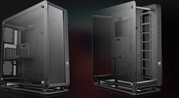 Thermaltake Core P8 TG, Glasfenster
