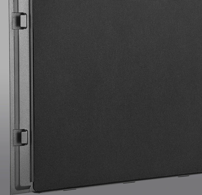 Cooler Master Silencio S400, schallgedämmt