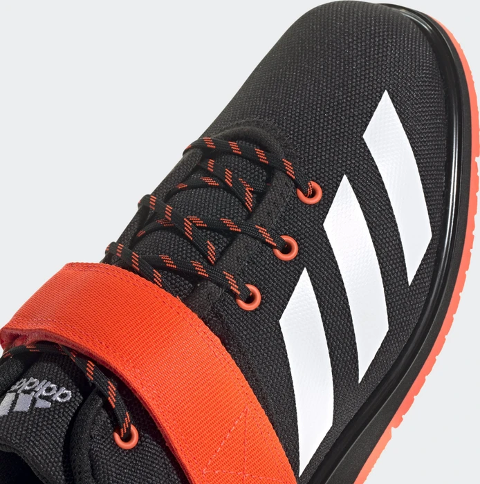 adidas Powerlift 4 core black/cloud white/solar red (Herren)
