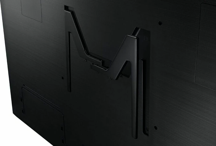Samsung QP82R-8K, 82"