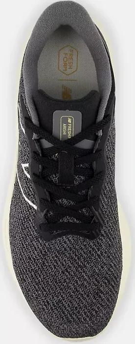 New Balance Fresh Foam Arishi v4 black/castlerock/angora (Herren)