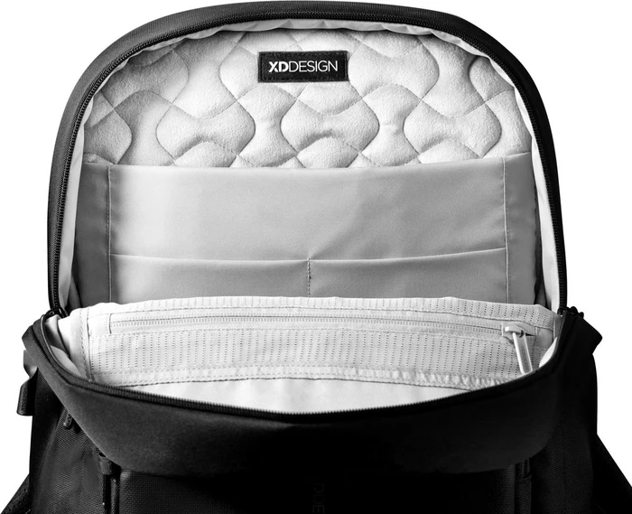 XD Design 16" Soft Daypack Notebook-Rucksack, schwarz