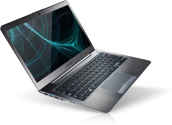 Samsung 530U3C, braun, Core i5-3317U, 4GB RAM, 24GB SSD, 500GB HDD, DE