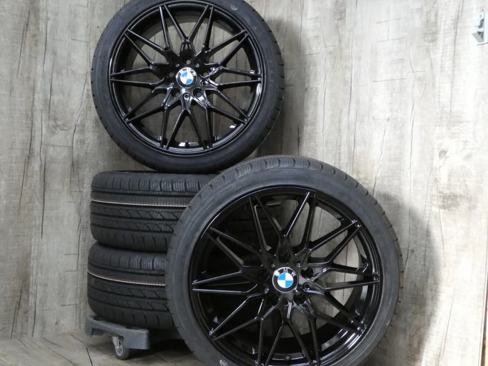 Damina Performance DM02 8.0x18 5/120 ET35 (verschiedene Farben)