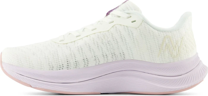 New Balance FuelCell Propel v4 sea salt/purple fade (Damen)