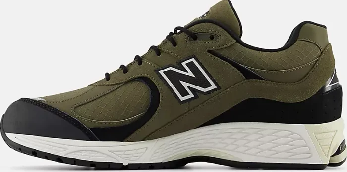 New Balance 2002RX dark camo/black/turtledove (Herren)