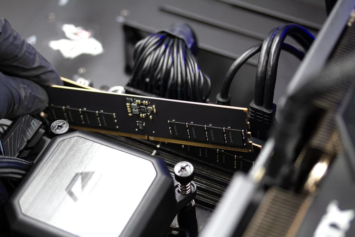 goodram CUDIMM 32GB Kit, DDR5-6400, CL52