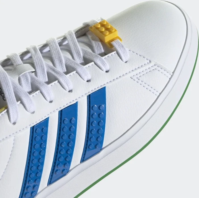 adidas Grand Court X Lego 2.0 cloud white/shock blue/yellow