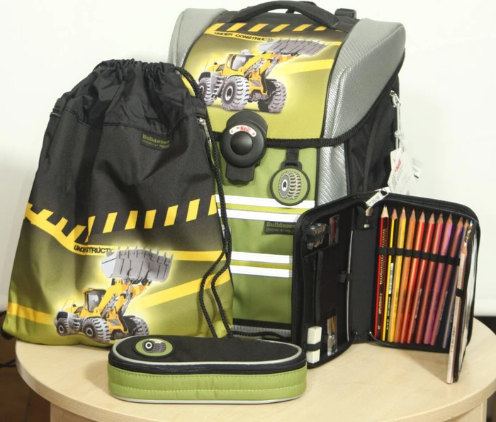 McNeill Ergo Primero Bulldozer Schultaschen-Set, 4-tlg.