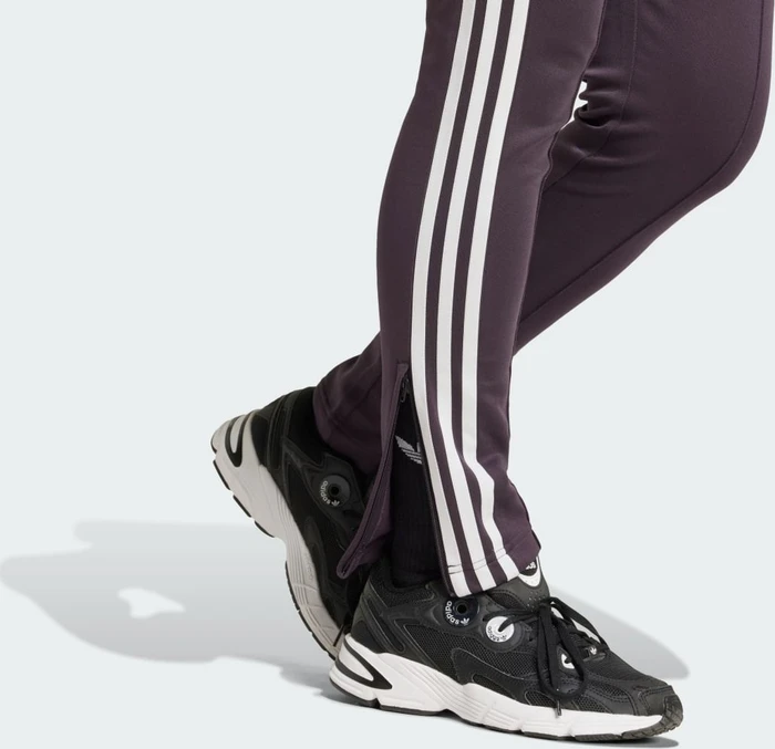 adidas Adicolor SST Trainingshose lang aurora black (Damen)