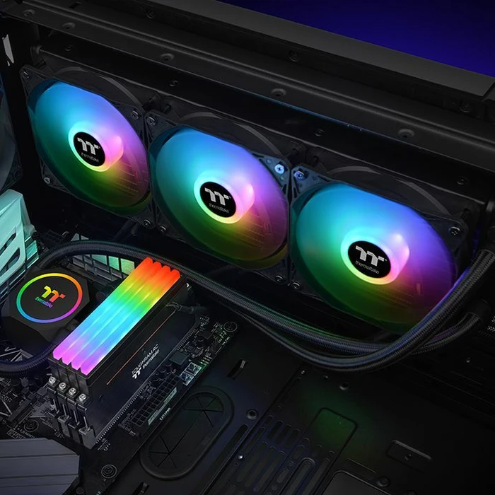 Thermaltake Floe RC360