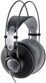 AKG K601