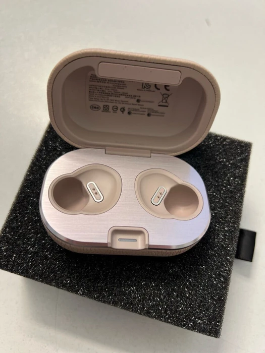 Bang & Olufsen BeoPlay E8 2.0 Limestone