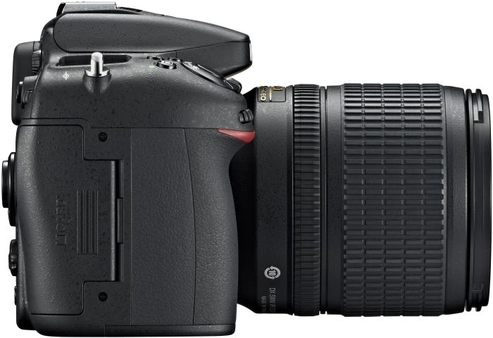 Nikon D7100 mit Objektiv AF-S DX 18-105mm 3.5-5.6 G ED VR