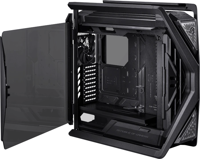 ASUS ROG Hyperion GR701 BTF Edition, Glasfenster