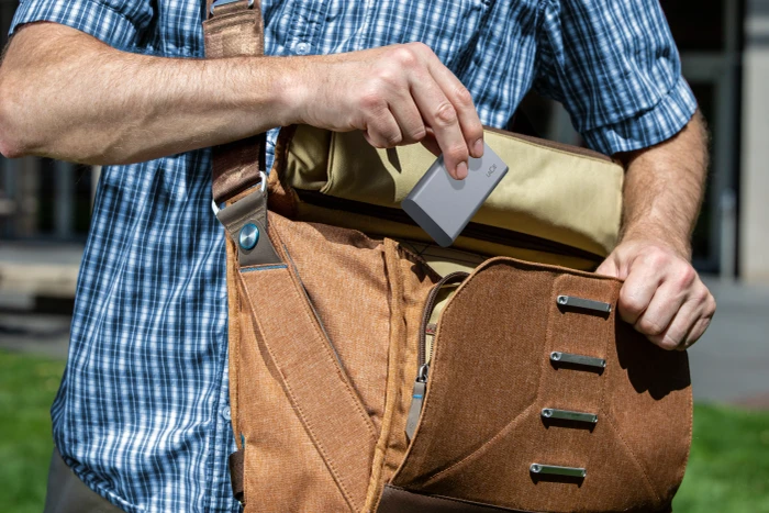 LaCie Mobile SSD Secure Apple, 2TB, +Rescue, USB-C 3.0
