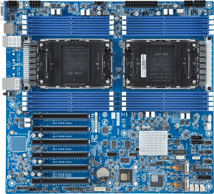 GIGABYTE MS73-HB1 (2x Intel 4677)