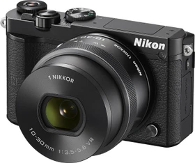 Nikon 1 J5 schwarz mit Objektiv 1 NIKKOR 10-30mm 3.5-5.6 PD-Zoom VR