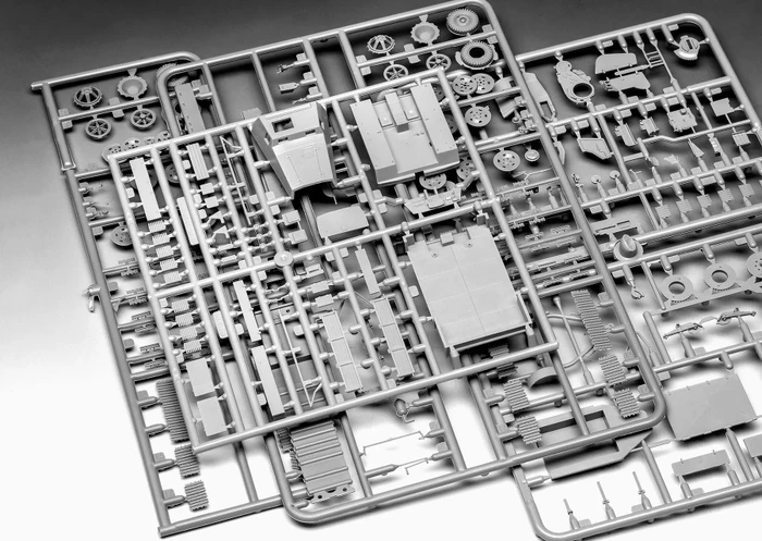 Revell Model Set sWS with Flak43 and Sd.Ah58 Ammo Trailer