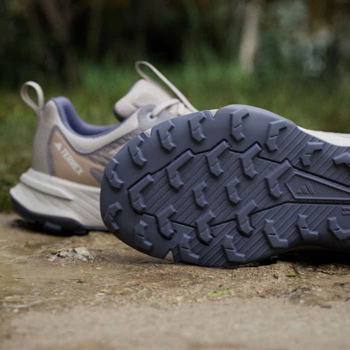 adidas Terrex Tracefinder 2 Climaproof wonder beige/beige/preloved violet (Damen)