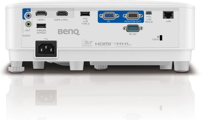 BenQ MH733