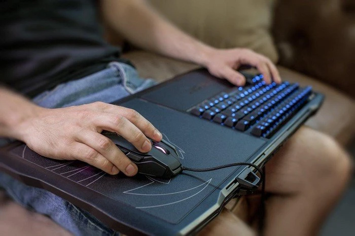 Roccat Sova MK Gaming Lapboard, schwarz, LED blau, TTC BROWN, USB, DE