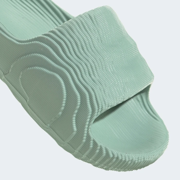 adidas Adilette 22 hazy green/core black